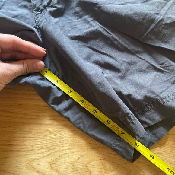 Columbia Gray Blue Chino Shorts Men's 38" with 8" inseam - Picture 8 of 8